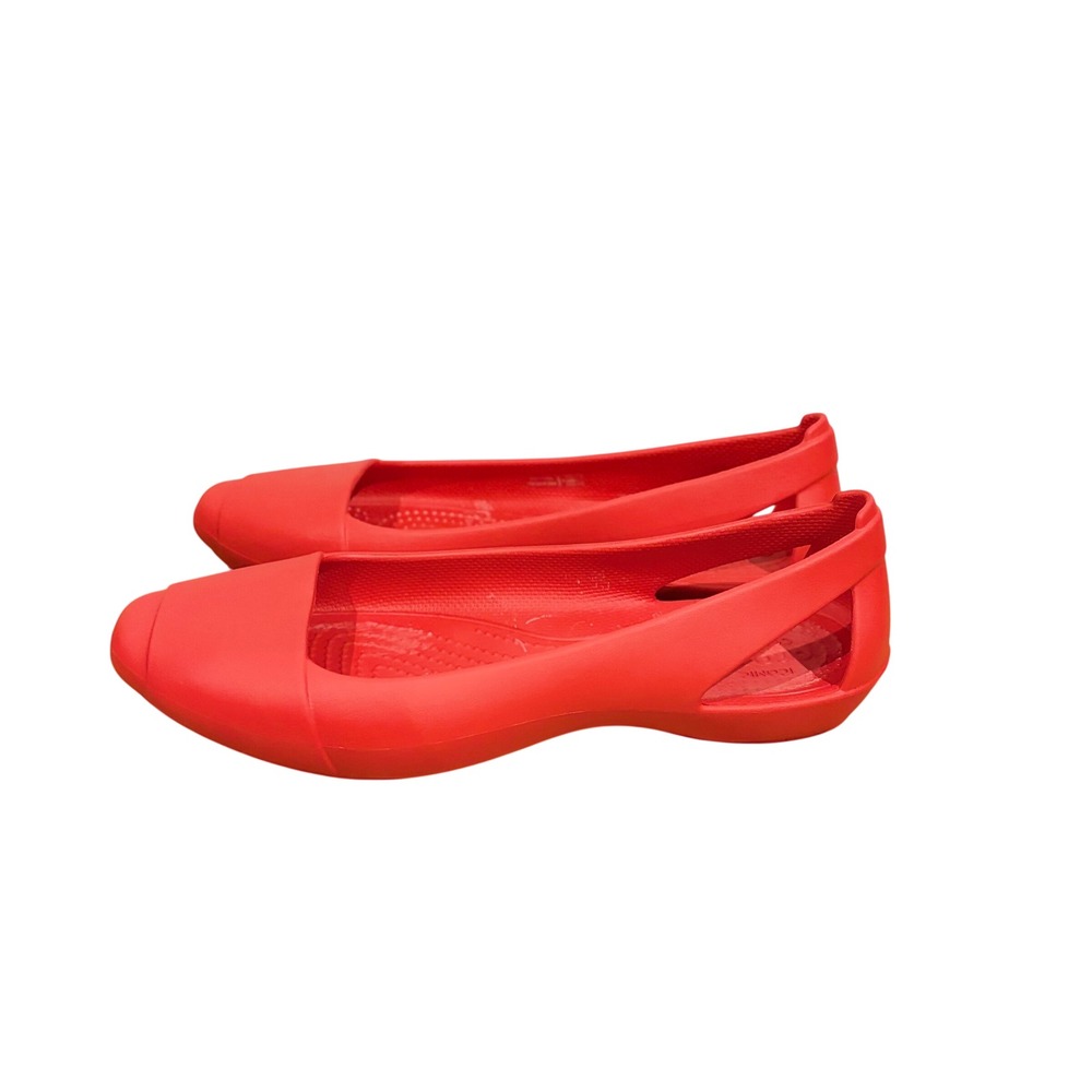 Crocs Sienna Red Pointed Toe Flat Shoes Womens‎ Size 7 Cutout Slip On Comfort